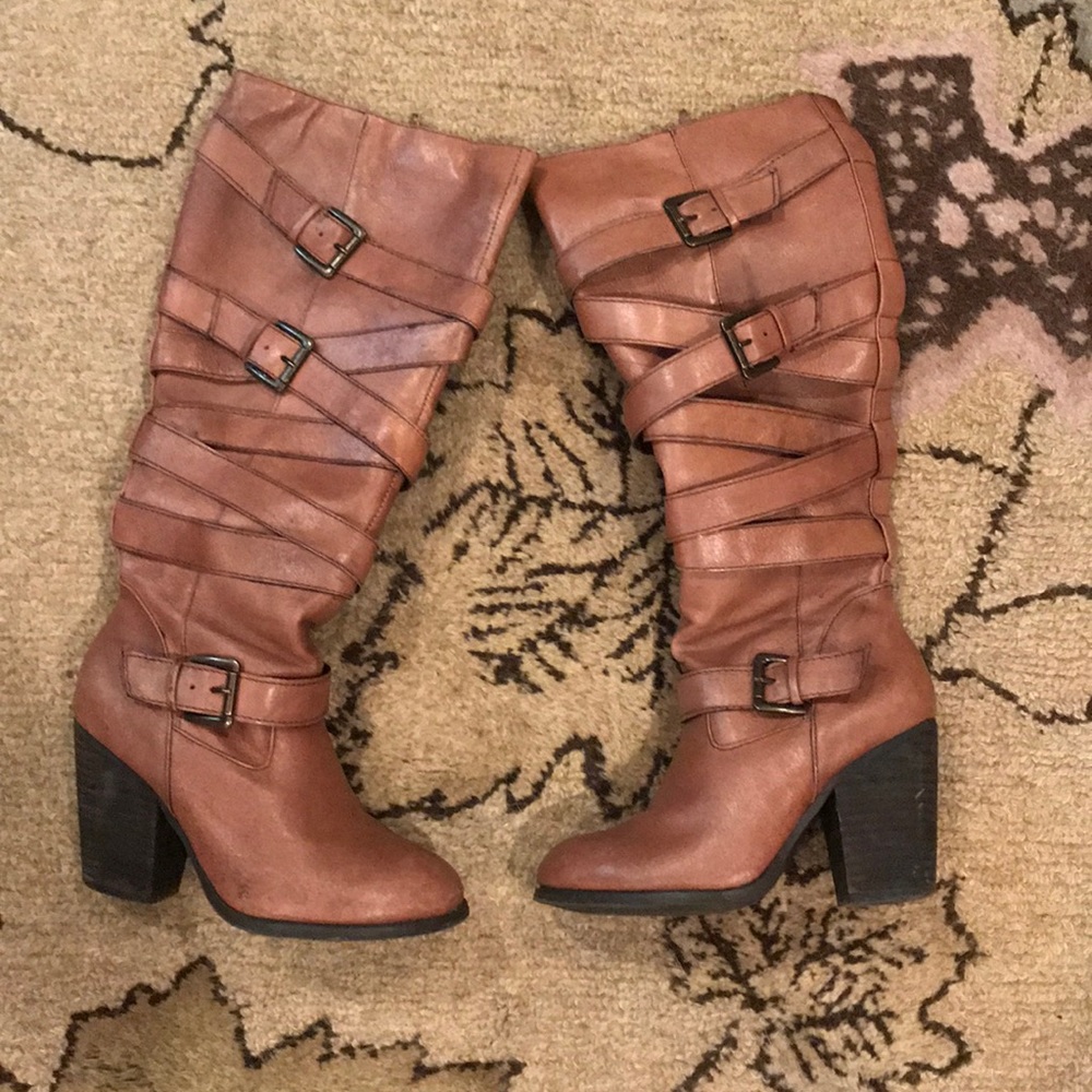 Steve Madden Tan Buckle Boots